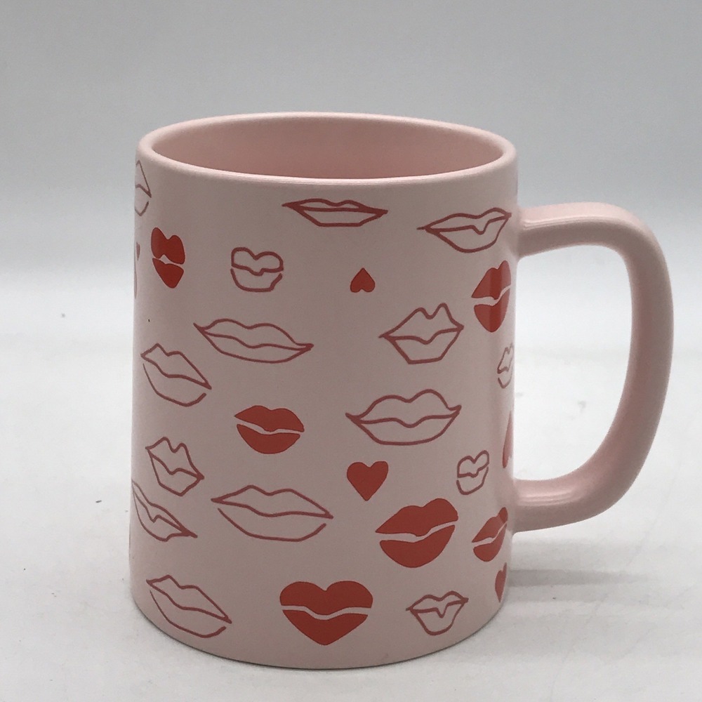 Starbucks 2020 Valentines Day Lips & Hearts Print Pink 14oz Ceramic Coffee Mug
